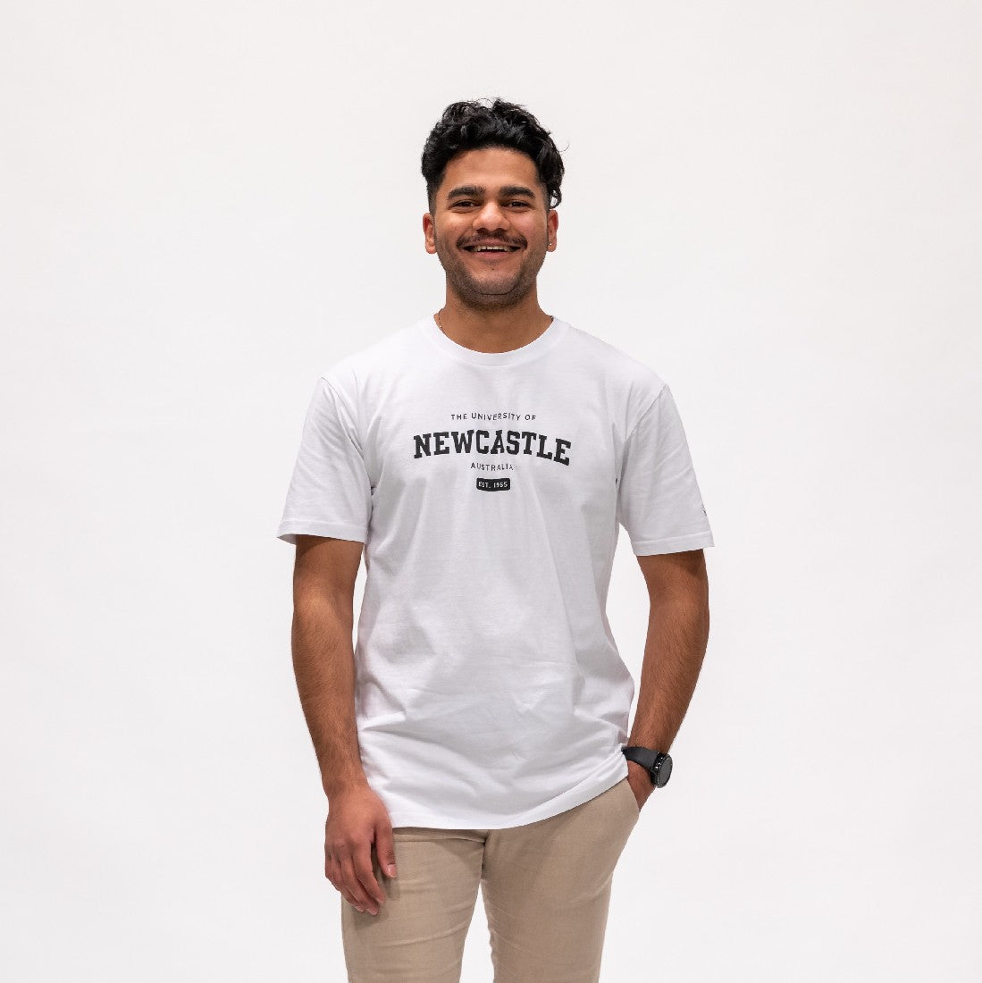 UNISEX VARSITY PRINT TEE - WHITE