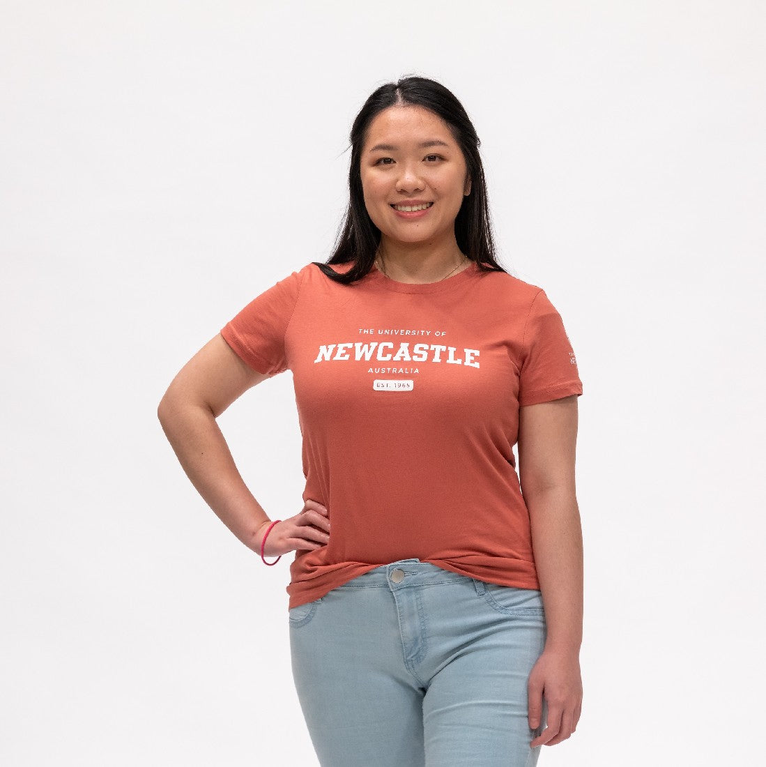 LADIES VARSITY PRINT TEE - CORAL