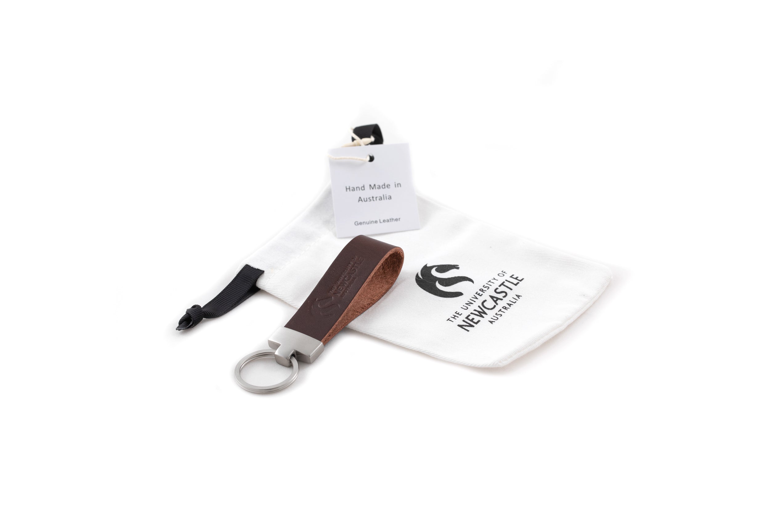 KEYCHAIN TAN LEATHER WITH MATT SILVER HARDWARE