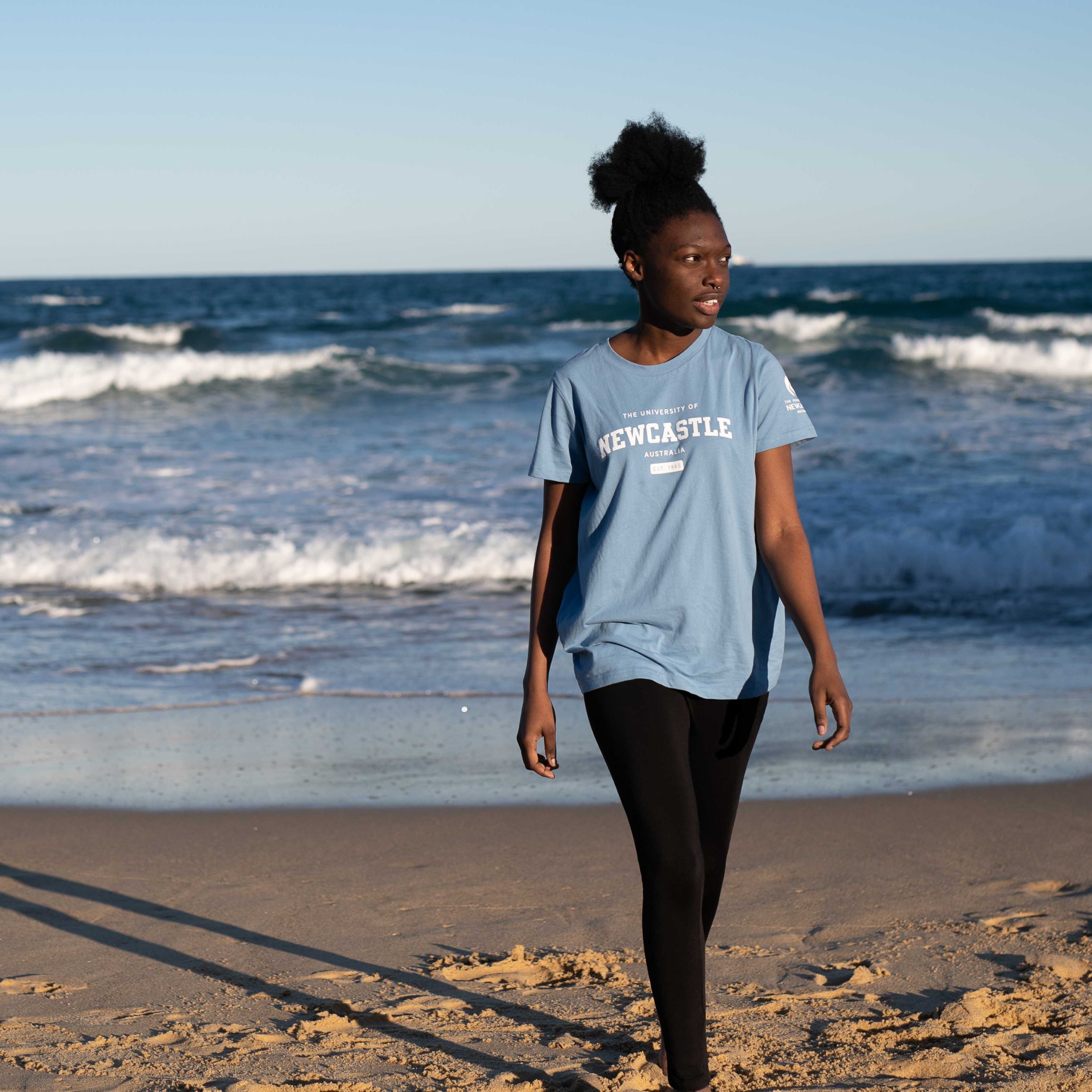 UNISEX VARSITY PRINT TEE - CAROLINA BLUE