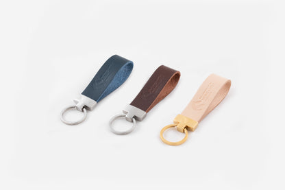 KEYCHAIN TAN LEATHER WITH MATT SILVER HARDWARE